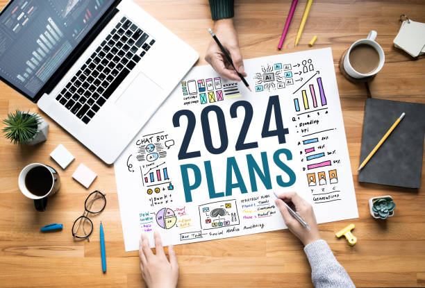 Затвердження та публікація річного плану на 2024 рік